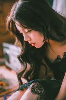 五王爷与奴婢桃儿
